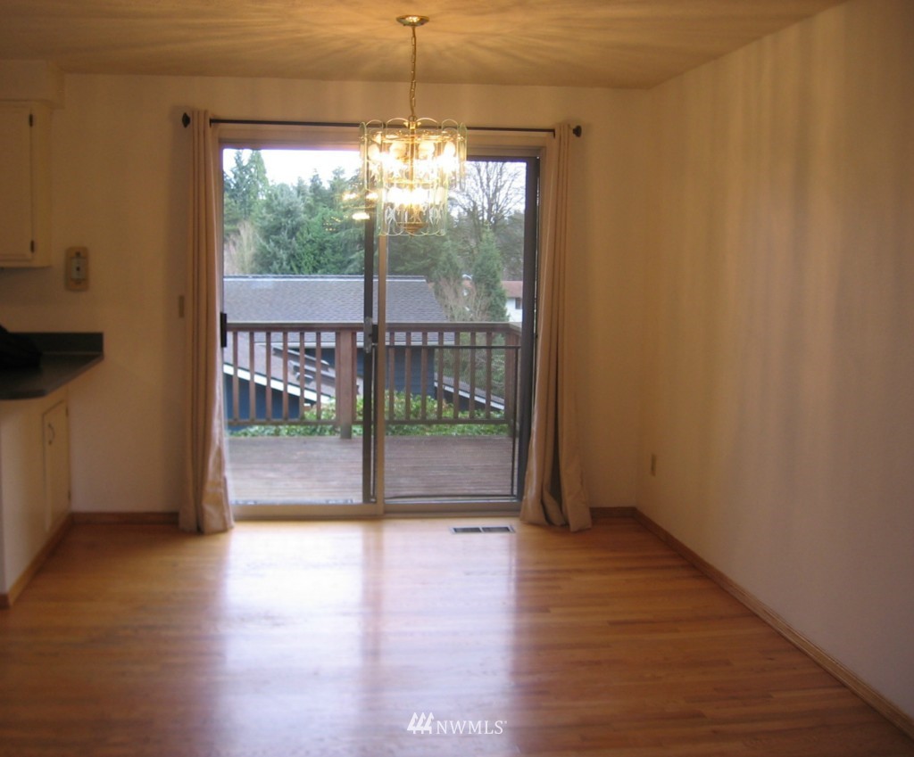 613 219th Place Southwest Bothell, WA 98021 - Photo 6 of 9