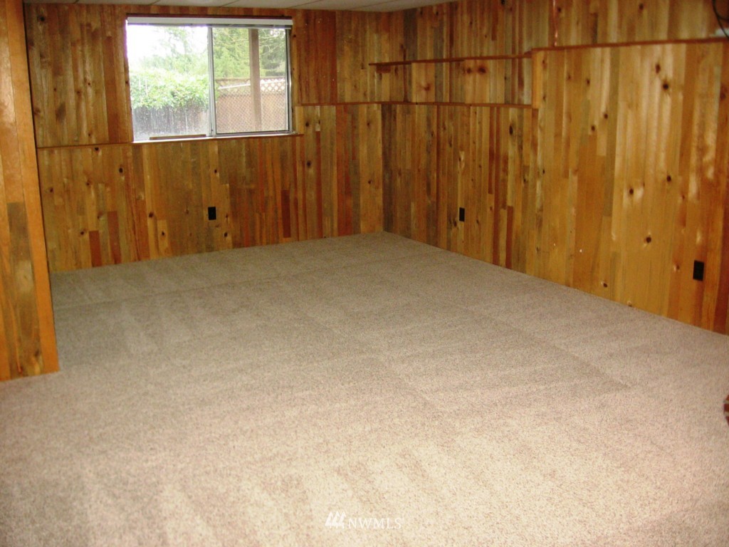 613 219th Place Southwest Bothell, WA 98021 - Photo 8 of 9