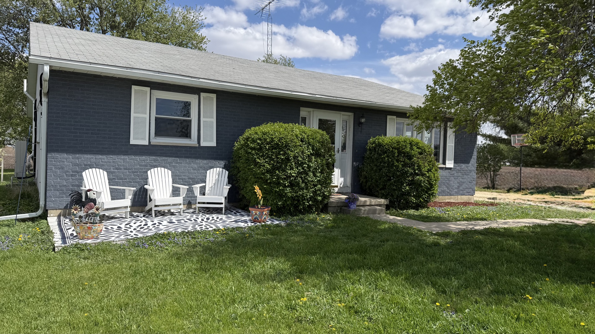27986 Esmond Road Esmond, IL 60129 - Photo 2 of 39