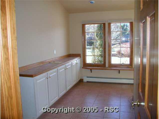 37 Marland Road Colorado Springs, CO 80906 - Photo 11 of 12 Gallery Image 11
