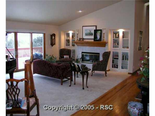 37 Marland Road Colorado Springs, CO 80906 - Photo 4 of 12 Gallery Image 4