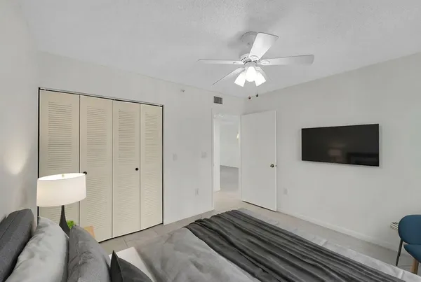 $159,000 | 9537 Weldon Circle, Unit 202, Fort Lauderdale, FL 33321