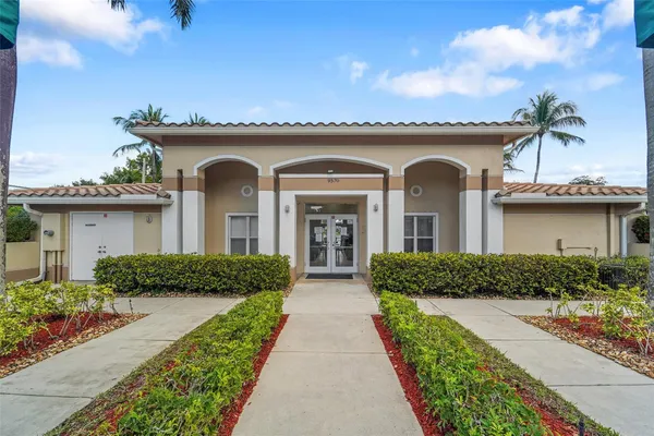 $159,000 | 9537 Weldon Circle, Unit 202, Fort Lauderdale, FL 33321