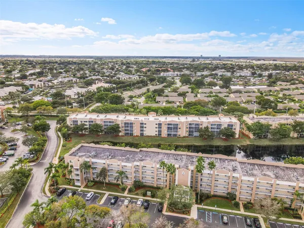 $159,000 | 9537 Weldon Circle, Unit 202, Fort Lauderdale, FL 33321