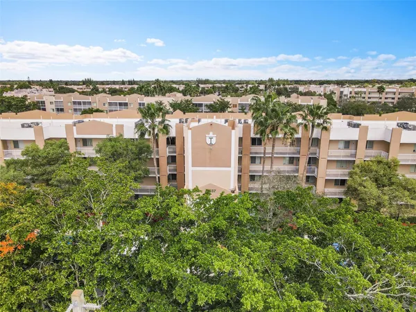 $159,000 | 9537 Weldon Circle, Unit 202, Fort Lauderdale, FL 33321