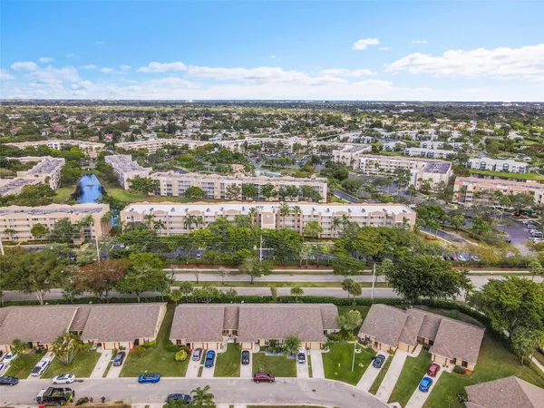 $159,000 | 9537 Weldon Circle, Unit 202, Fort Lauderdale, FL 33321