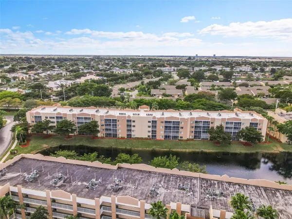 $159,000 | 9537 Weldon Circle, Unit 202, Fort Lauderdale, FL 33321