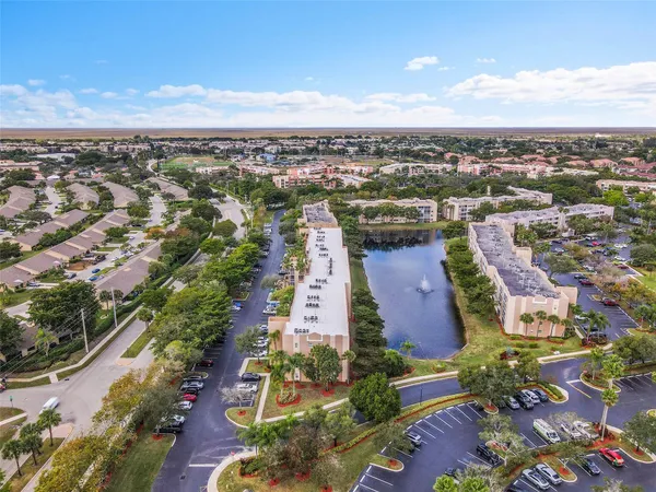 $159,000 | 9537 Weldon Circle, Unit 202, Fort Lauderdale, FL 33321