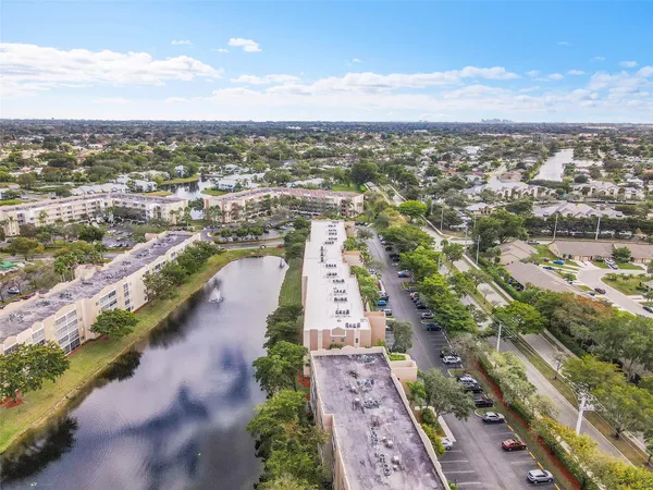 $159,000 | 9537 Weldon Circle, Unit 202, Fort Lauderdale, FL 33321