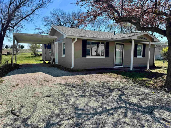 $139,500 | 608 Ratz Street, Valley Falls, KS 66088