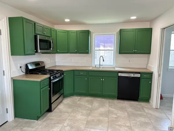 $139,500 | 608 Ratz Street, Valley Falls, KS 66088