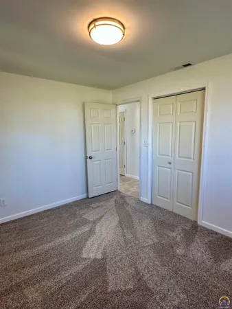 $139,500 | 608 Ratz Street, Valley Falls, KS 66088