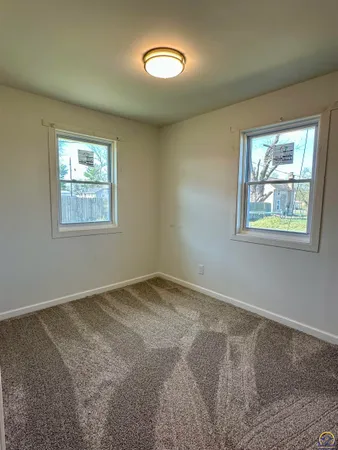 $139,500 | 608 Ratz Street, Valley Falls, KS 66088
