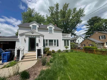 $450,000 | 7008 Elmwood Avenue, Middleton, WI 53562