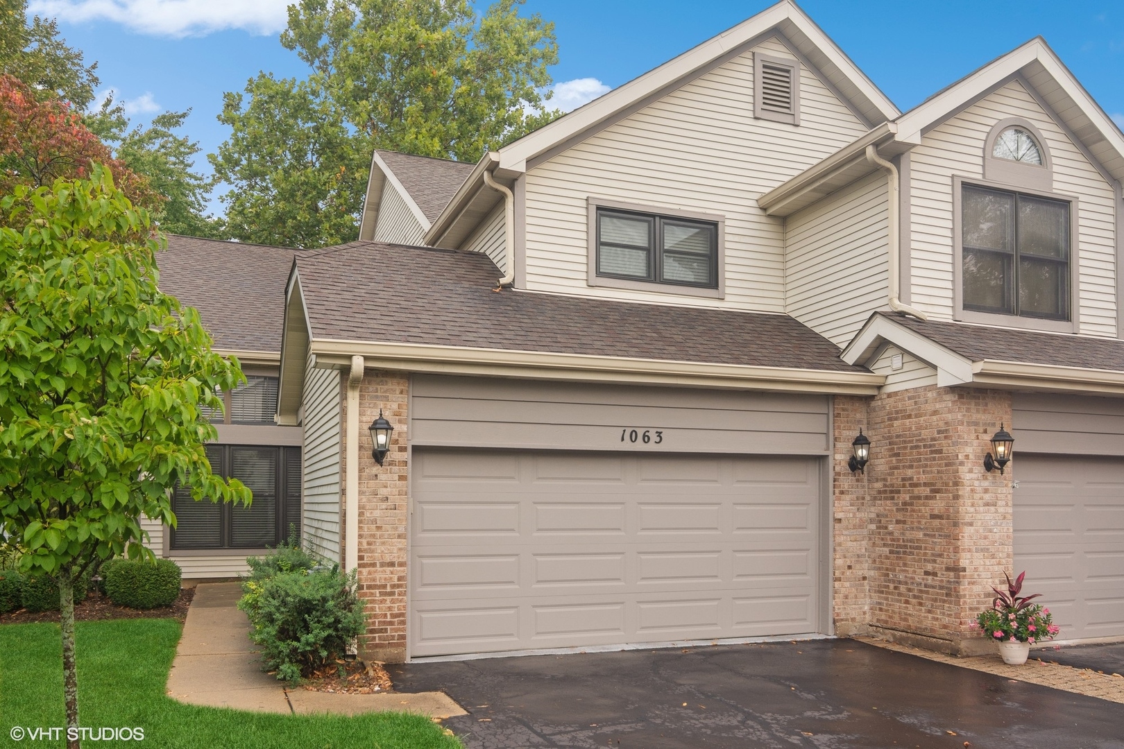 1063 North Auburn Woods Drive, Unit 1063 Palatine, IL 60067 - Photo 1 of 20