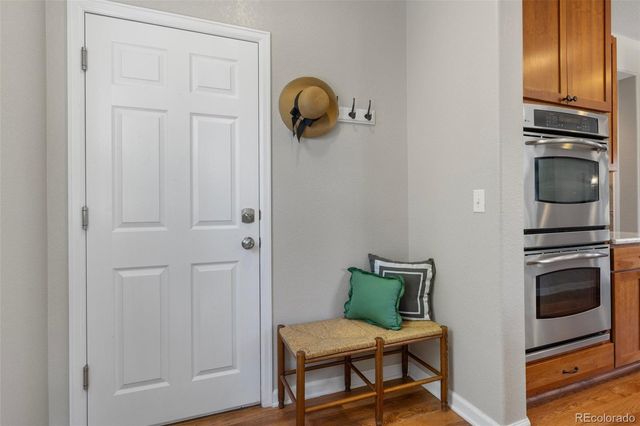 a view of a livingroom with furniture