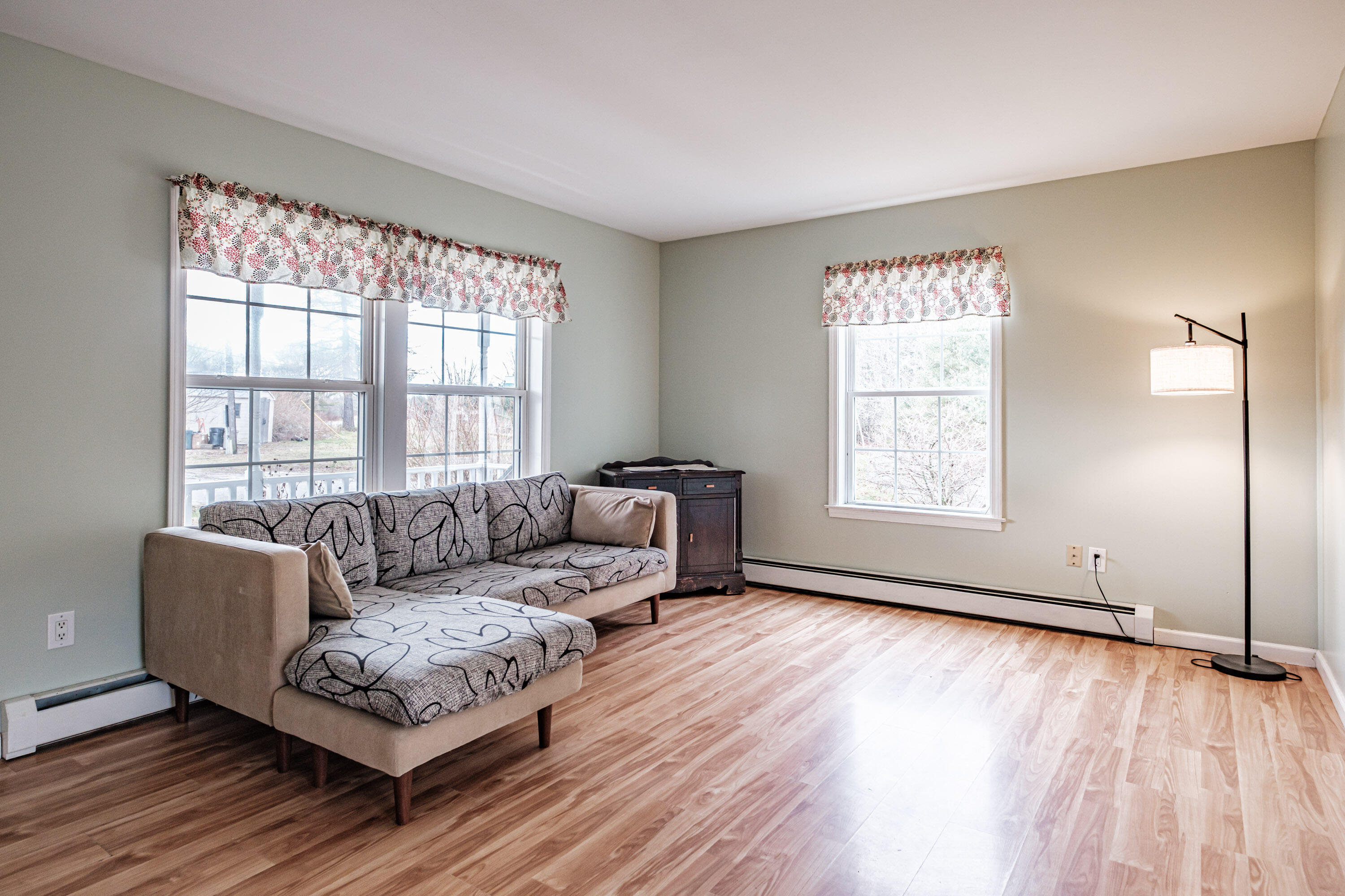 1044 Middle Road Woolwich, ME 04579 - Photo 9 of 58 20251201gp-60010