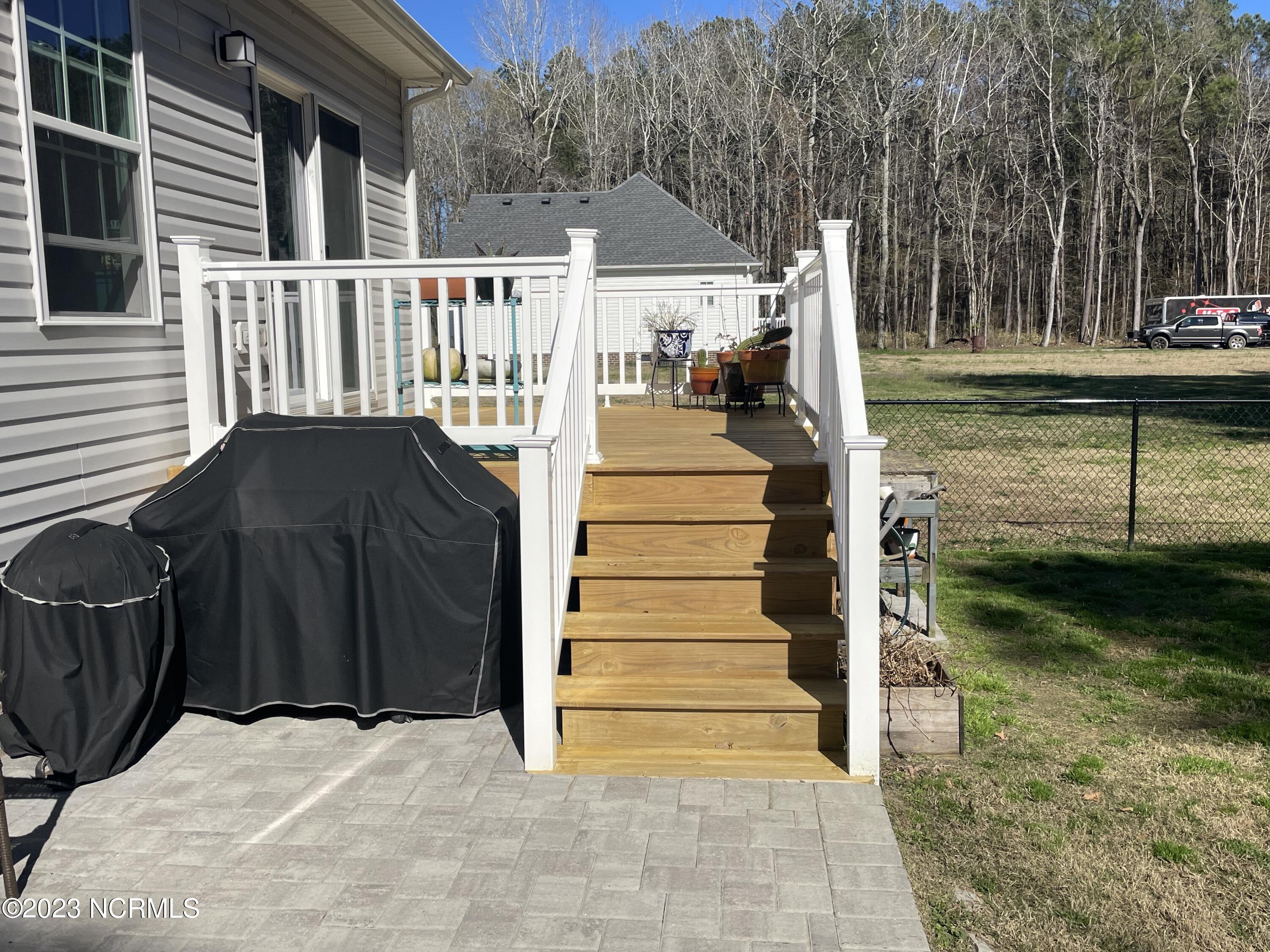 135 Trafton Road Camden, NC 27921 - Photo 8 of 47 Deck