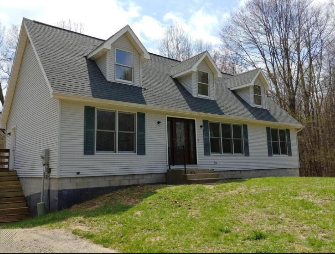 5105 Jensen Road Fruitport, MI 49415 - Photo 1 of 24 Screenshot_20190507-112010_Zillow