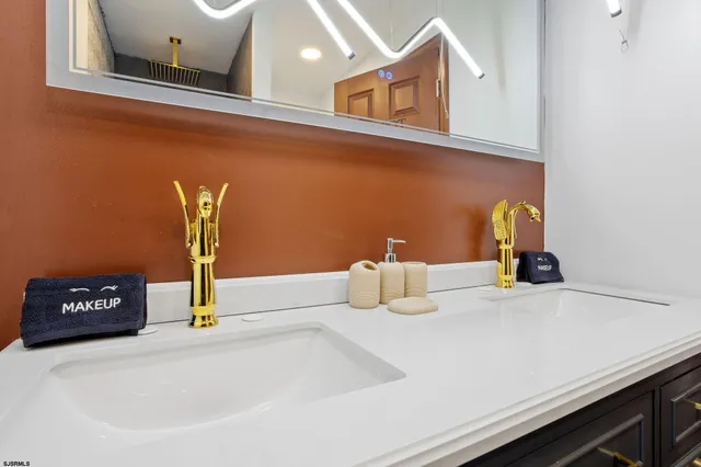 $365,000 | 2114 Kuehnle Avenue, Venice Park, NJ 08401