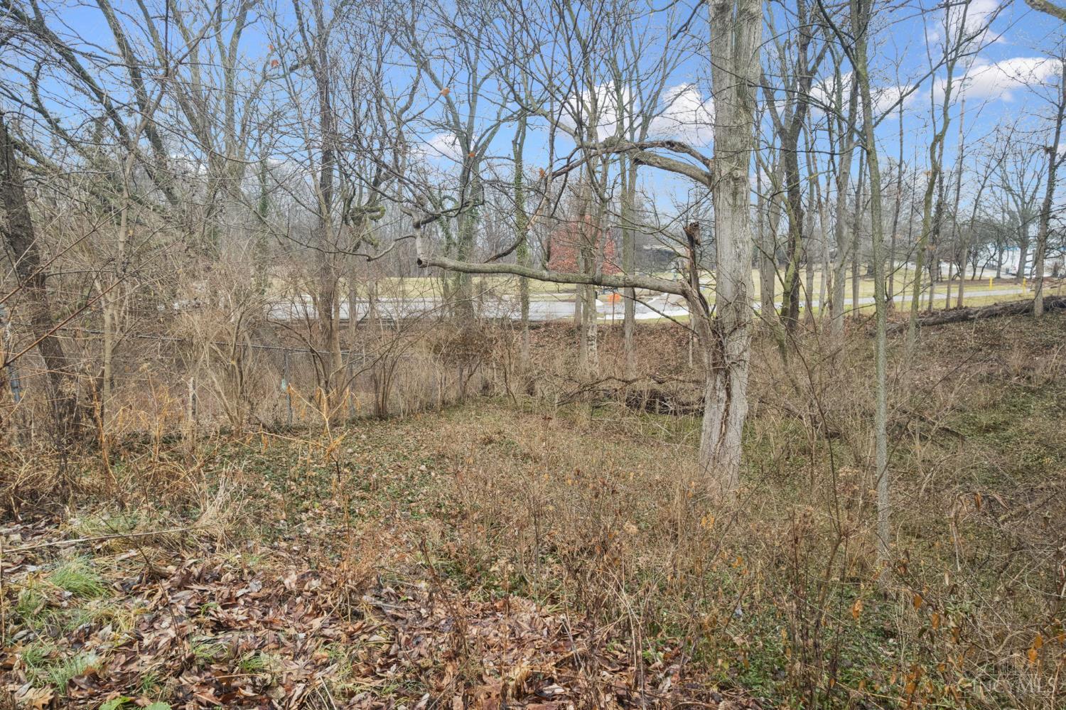 6122 Corbly Road Cincinnati, OH 45230 - Photo 34 of 40 Gallery Image 34