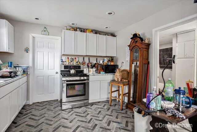 $99,900 | 400 South Williams Street, Bay City, MI 48706