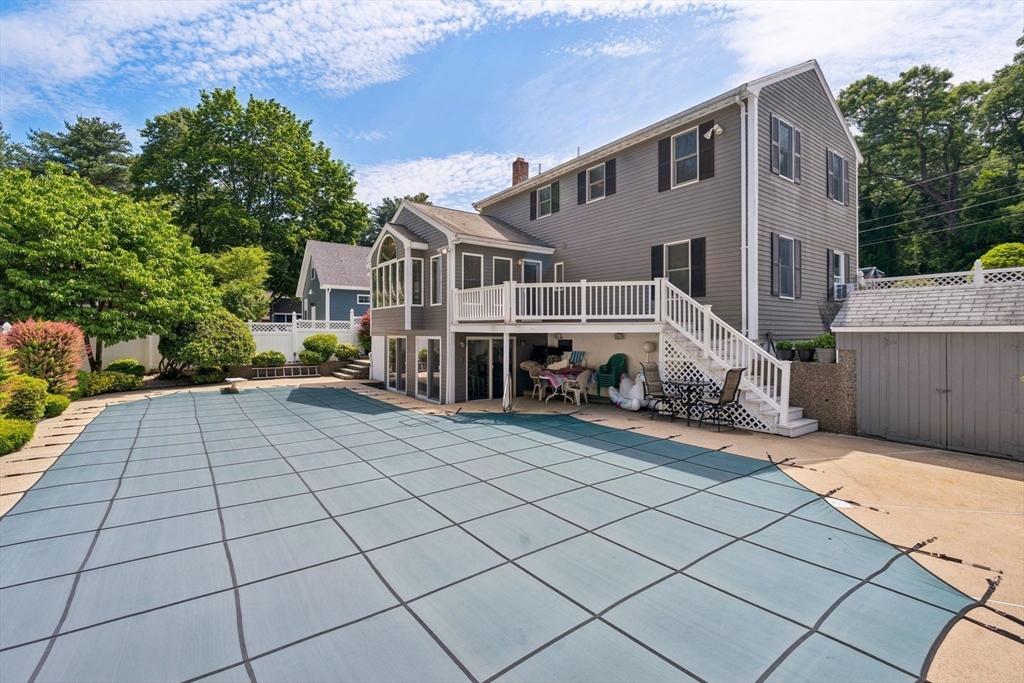 42 Woodland Road Wakefield, MA 01880 - Photo 37 of 41