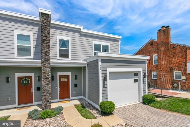 $1,150,000 | 2005 South Lincoln Street, Arlington, VA 22204