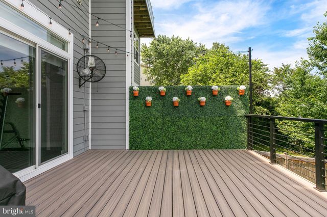 $1,150,000 | 2005 South Lincoln Street, Arlington, VA 22204