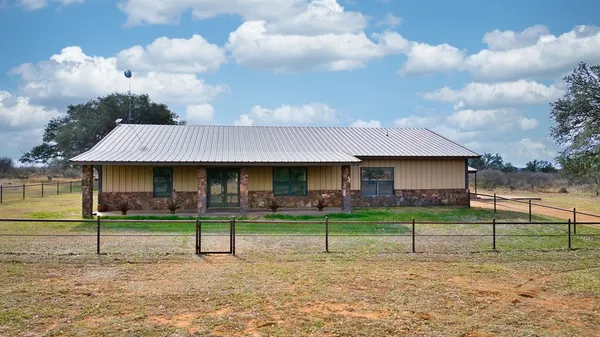 $725,000 | 5801 Smith Road, Mason, TX 76856