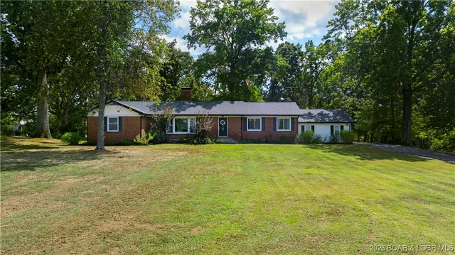 $424,900 | 12 Golf Course Road, Eldon, MO 65026