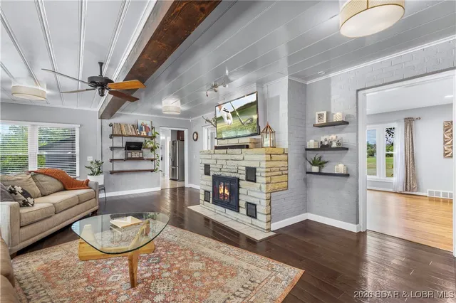 $424,900 | 12 Golf Course Road, Eldon, MO 65026