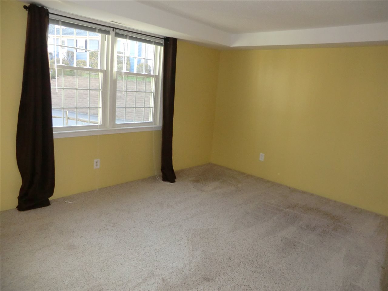 222 Cannongate III Road Nashua, NH 03063 - Photo 17 of 20 Gallery Image 17
