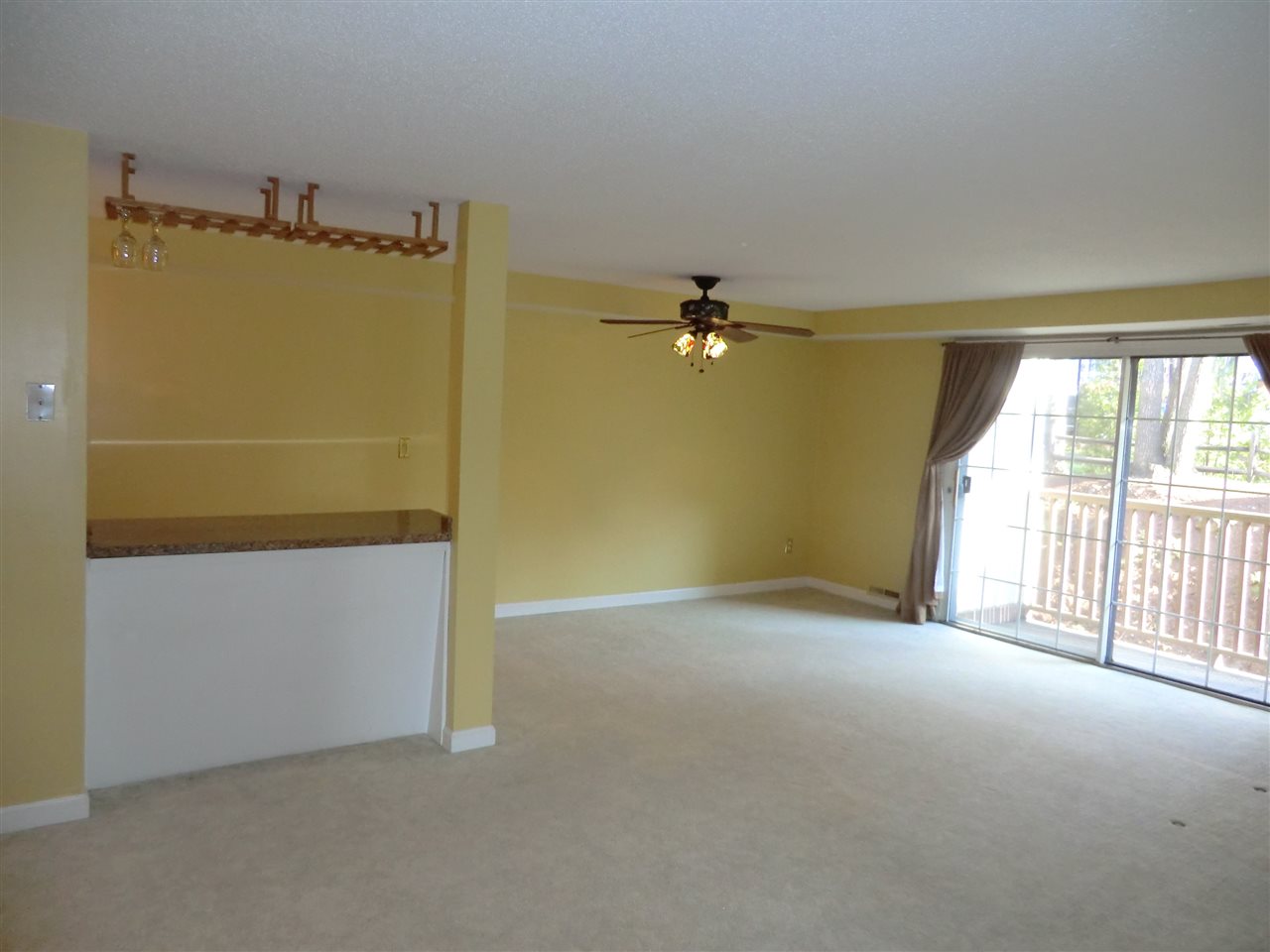 222 Cannongate III Road Nashua, NH 03063 - Photo 8 of 20 Gallery Image 8