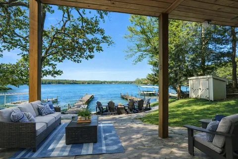$1,695,000 | W5510 Westshore Drive, La Grange, WI 53121