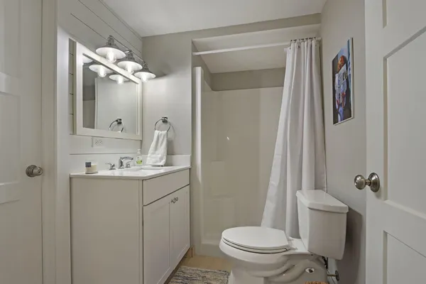 $1,695,000 | W5510 Westshore Drive, La Grange, WI 53121