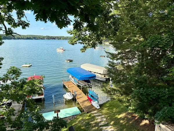 $1,695,000 | W5510 Westshore Drive, La Grange, WI 53121