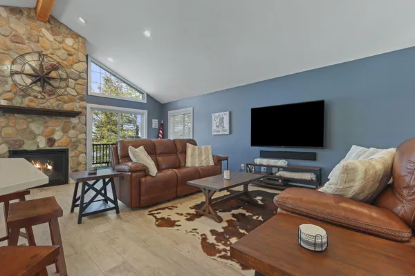 $1,695,000 | W5510 Westshore Drive, La Grange, WI 53121