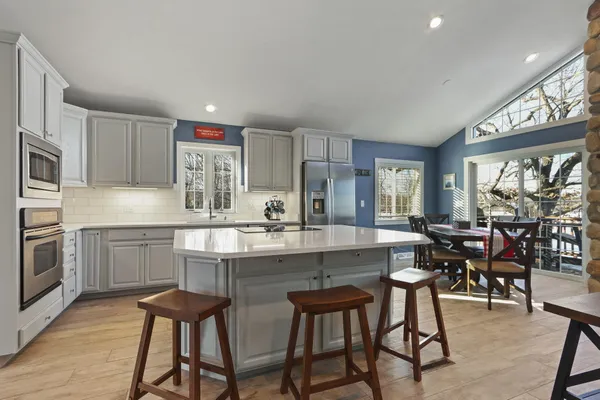 $1,695,000 | W5510 Westshore Drive, La Grange, WI 53121