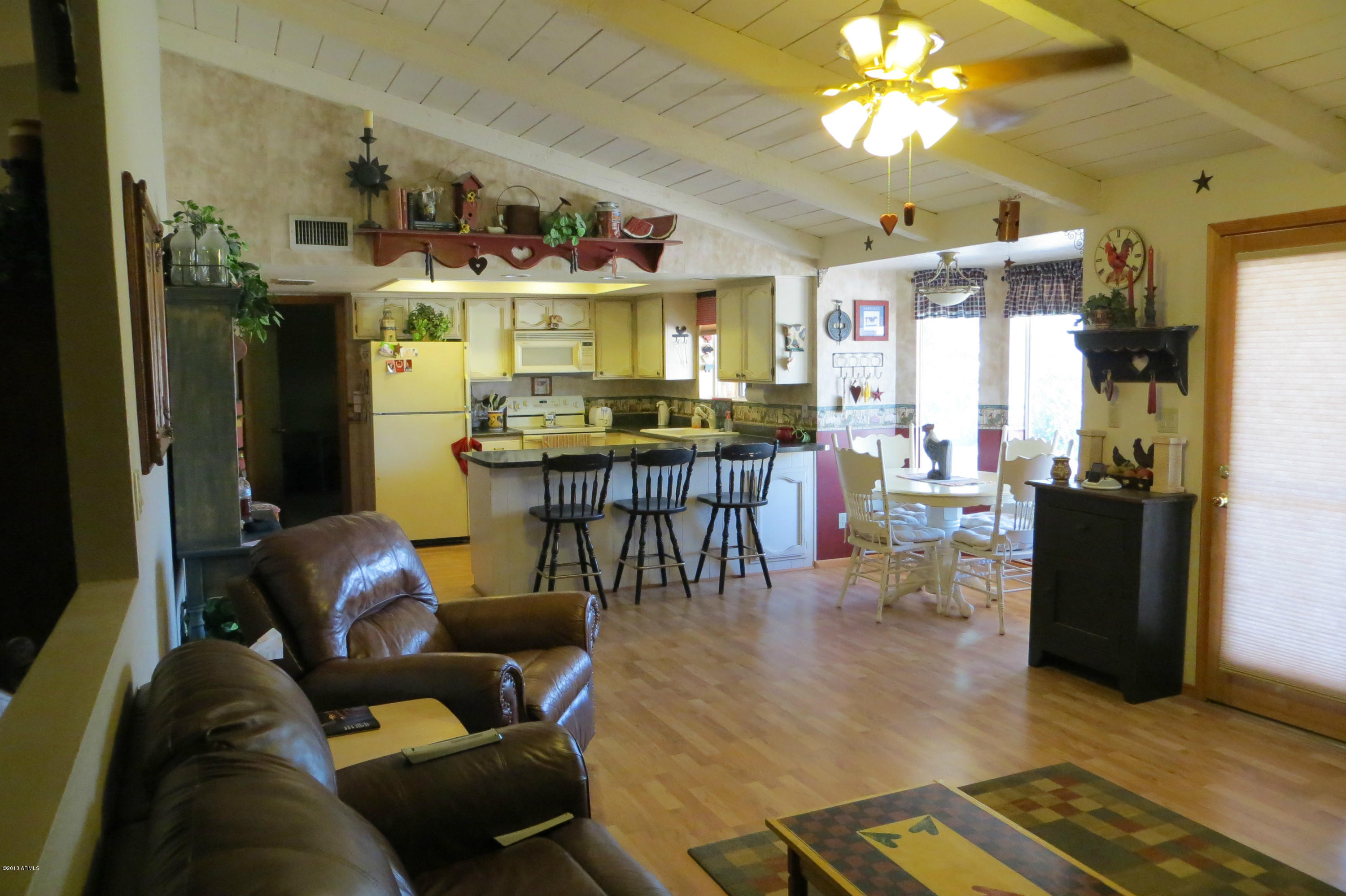 3046 East Decatur Street Mesa, AZ 85213 - Photo 4 of 33 IMG_0315