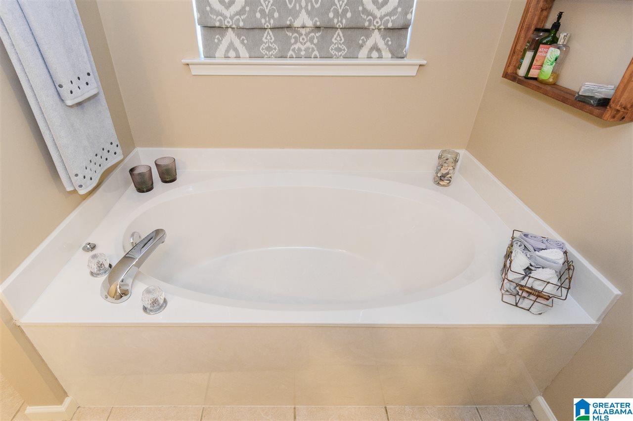 812 Barkley Drive Alabaster, AL 35007 - Photo 19 of 32