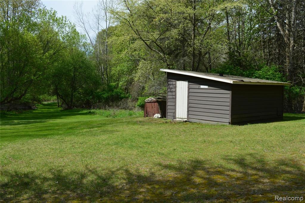 5245 Wilder Road Vassar, MI 48768 - Photo 9 of 40