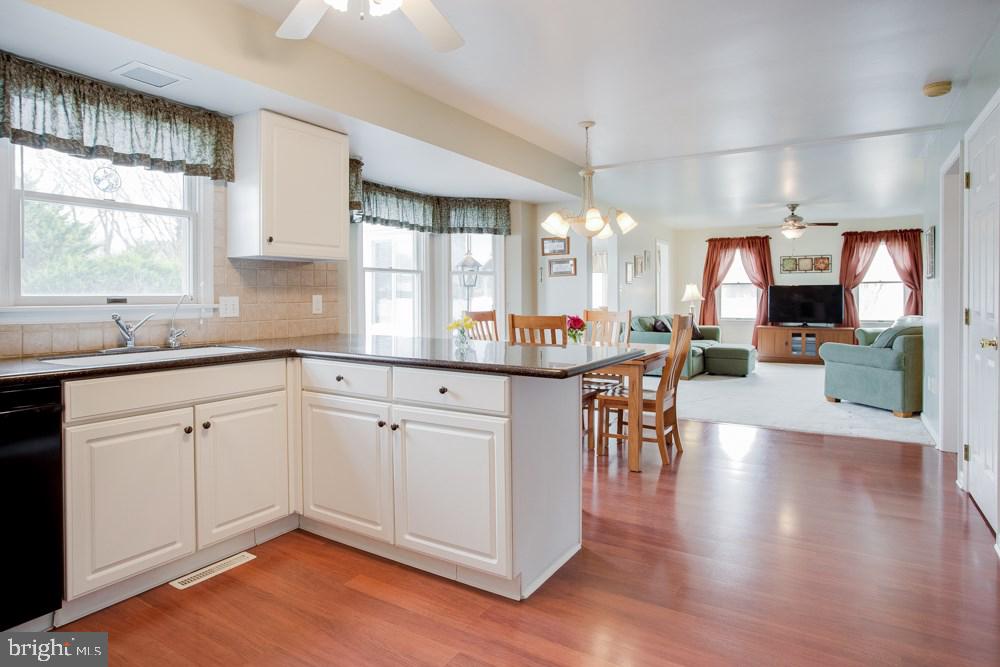 25 Raspberry Drive Mechanicsburg, PA 17050 - Photo 12 of 25 Gallery Image 12