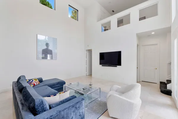 $1,899,900 | 6015 Pinewood Avenue, Parkland, FL 33067