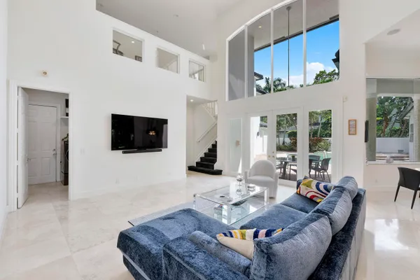 $1,899,900 | 6015 Pinewood Avenue, Parkland, FL 33067
