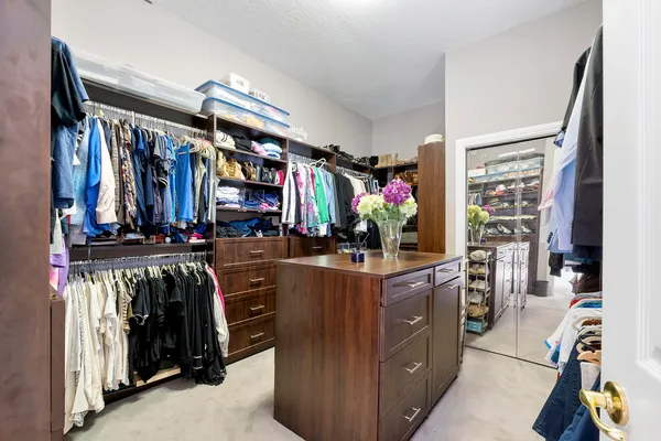 $1,899,900 | 6015 Pinewood Avenue, Parkland, FL 33067