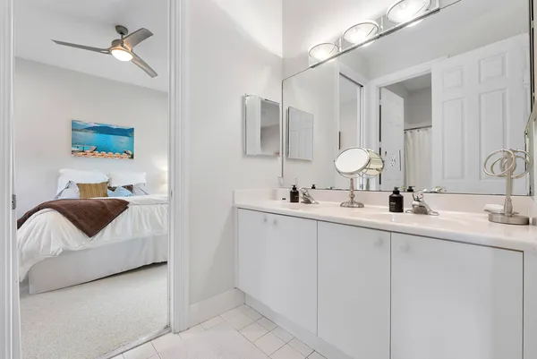 $1,899,900 | 6015 Pinewood Avenue, Parkland, FL 33067