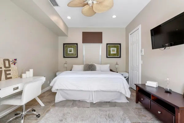 $1,899,900 | 6015 Pinewood Avenue, Parkland, FL 33067