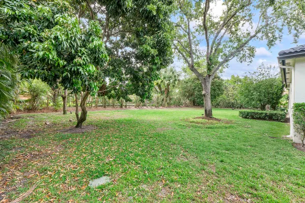 $1,899,900 | 6015 Pinewood Avenue, Parkland, FL 33067