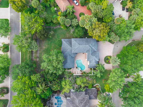 $1,899,900 | 6015 Pinewood Avenue, Parkland, FL 33067